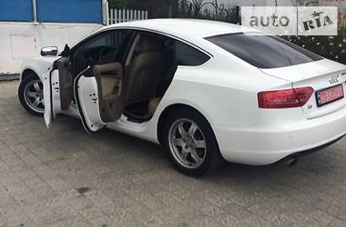 Хэтчбек Audi A5 2011 в Львове