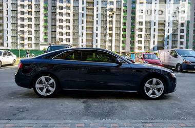 Купе Audi A5 2015 в 