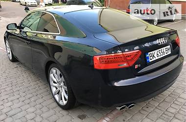 Купе Audi A5 2012 в 