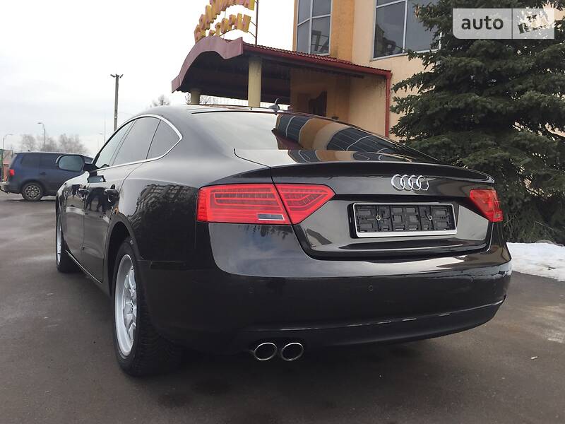 Седан Audi A5 2013 в Тернополі