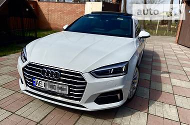 Седан Audi A5 2018 в Днепре