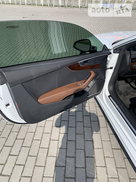 Купе Audi A5 2018 в Львові