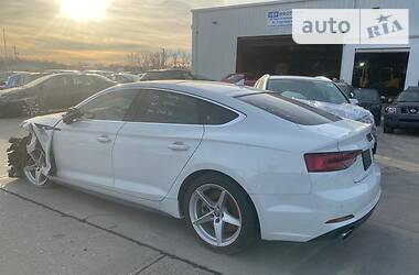 Седан Audi A5 2018 в Ровно