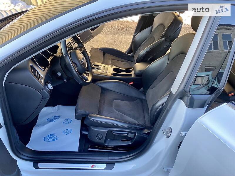 Лифтбек Audi A5 2014 в Киеве