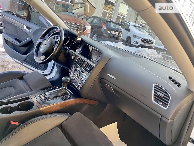 Лифтбек Audi A5 2014 в Киеве