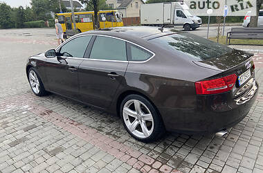 Седан Audi A5 2011 в Ивано-Франковске