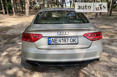 Седан Audi A5 2013 в Днепре