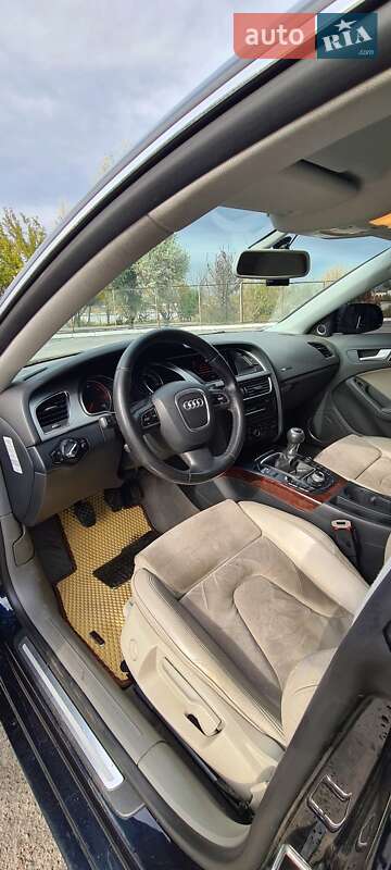 Купе Audi A5 2011 в Кременчуге