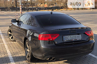 Купе Audi A5 2012 в 