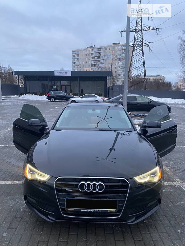 Купе Audi A5 2012 в 