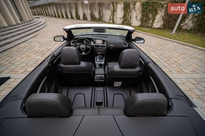 Кабриолет Audi A5 2011 в Киеве