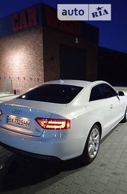 Купе Audi A5 2012 в Хмельницком