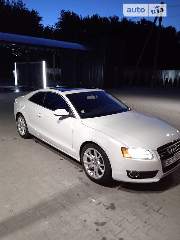 Купе Audi A5 2012 в Хмельницком