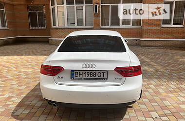 Купе Audi A5 2012 в 