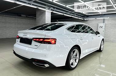Ліфтбек Audi A5 2022 в 