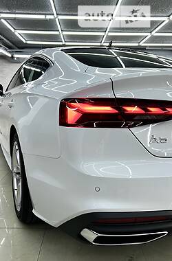 Ліфтбек Audi A5 2022 в 