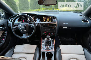 Купе Audi A5 2009 в Львове