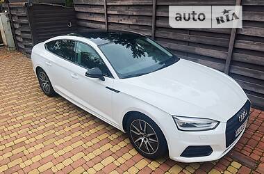 Купе Audi A5 2017 в 
