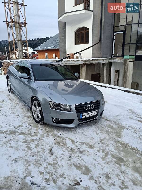 Купе Audi A5 2009 в Львові