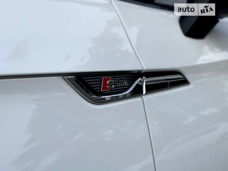 Лифтбек Audi A5 2022 в Киеве