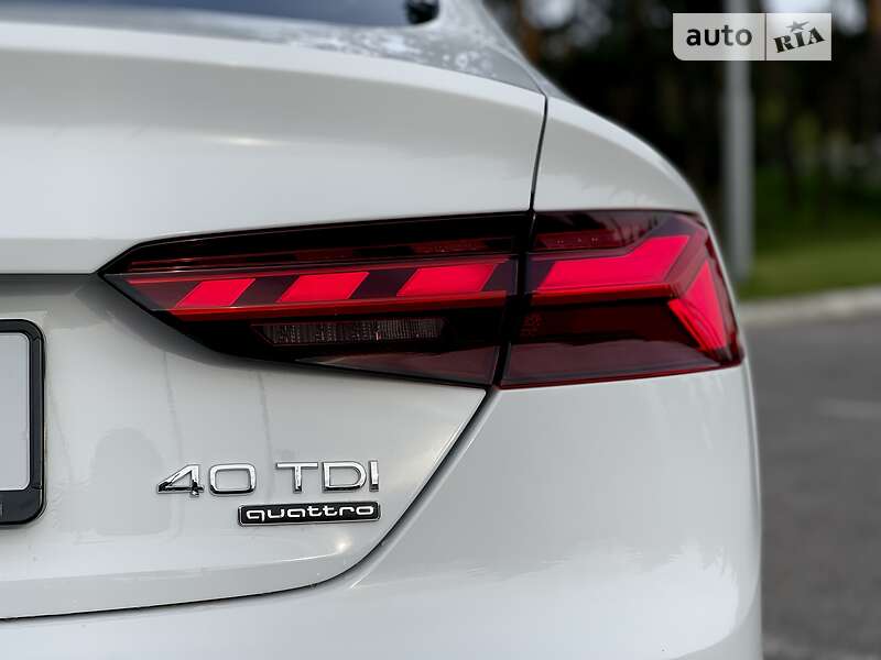 Лифтбек Audi A5 2022 в Киеве