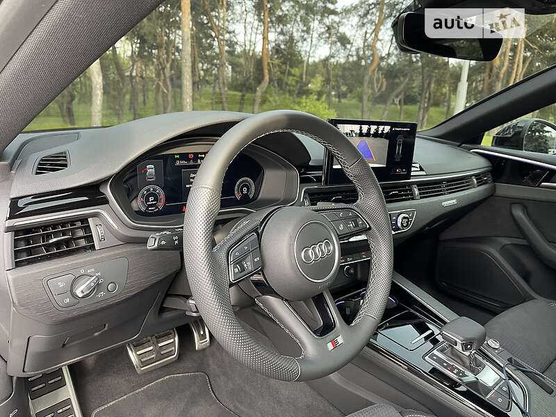 Лифтбек Audi A5 2022 в Киеве