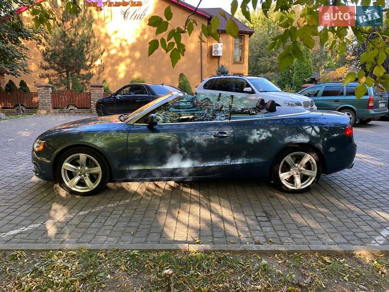 Кабриолет Audi A5 2014 в Львове