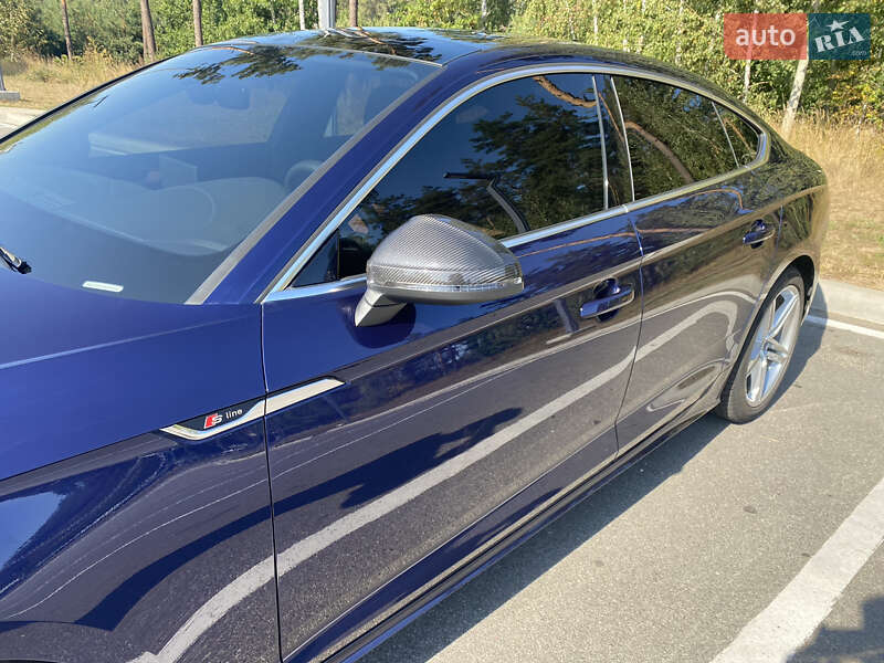 Лифтбек Audi A5 2021 в Киеве