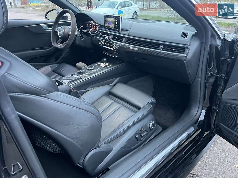 Купе Audi A5 2017 в Киеве