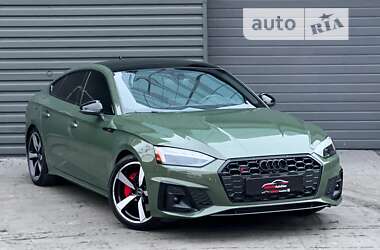 Лифтбек Audi A5 2022 в 