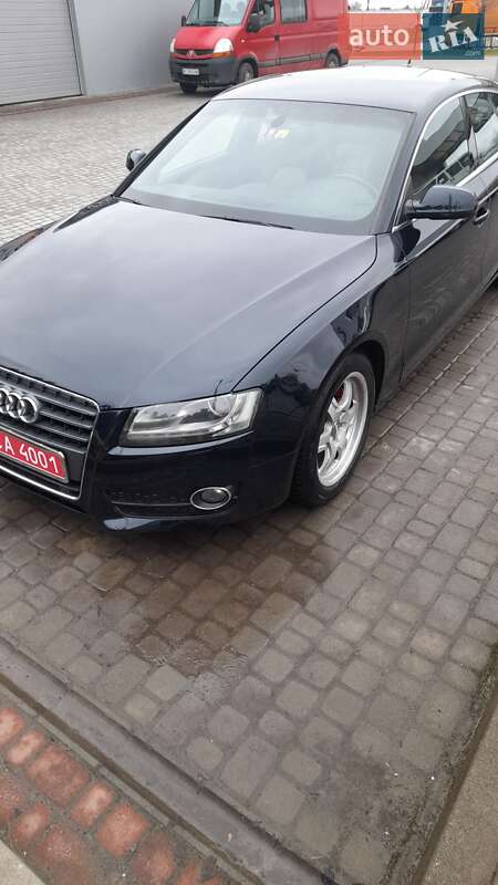 Лифтбек Audi A5 2010 в Львове