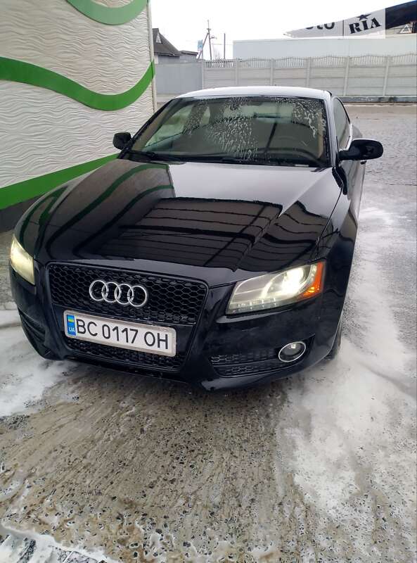 Купе Audi A5 2010 в Стрые