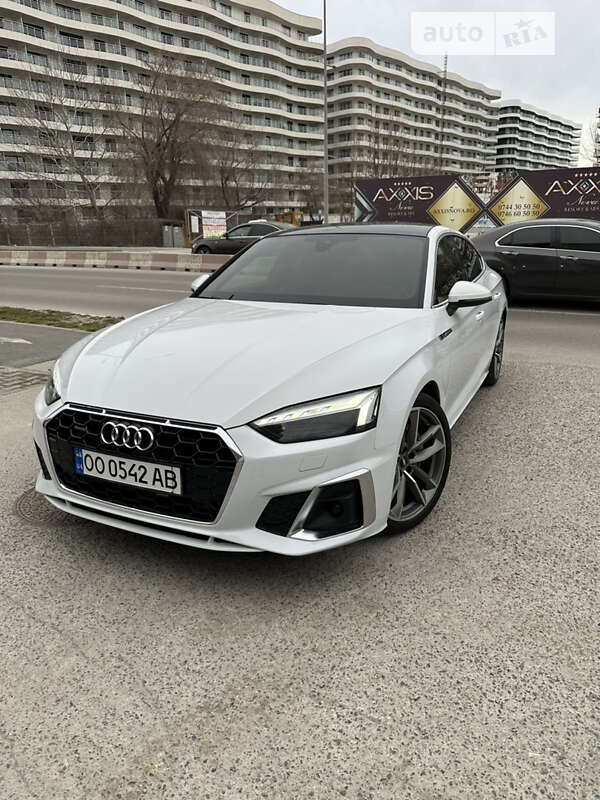 Лифтбек Audi A5 2020 в Измаиле