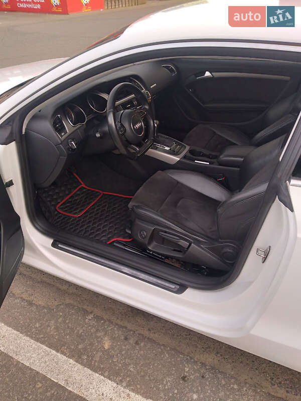 Купе Audi A5 2012 в Одессе
