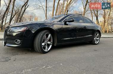 Купе Audi A5 2011 в 