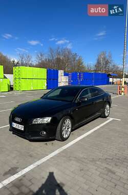 Купе Audi A5 2010 в 