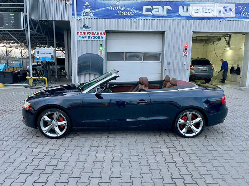 Кабріолет Audi A5 2011 в 