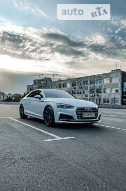 Купе Audi A5 2017 в Киеве