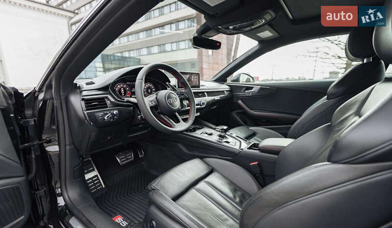 Купе Audi A5 2017 в Киеве