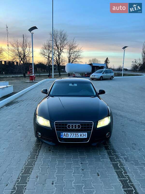 Купе Audi A5 2008 в Тыврове
