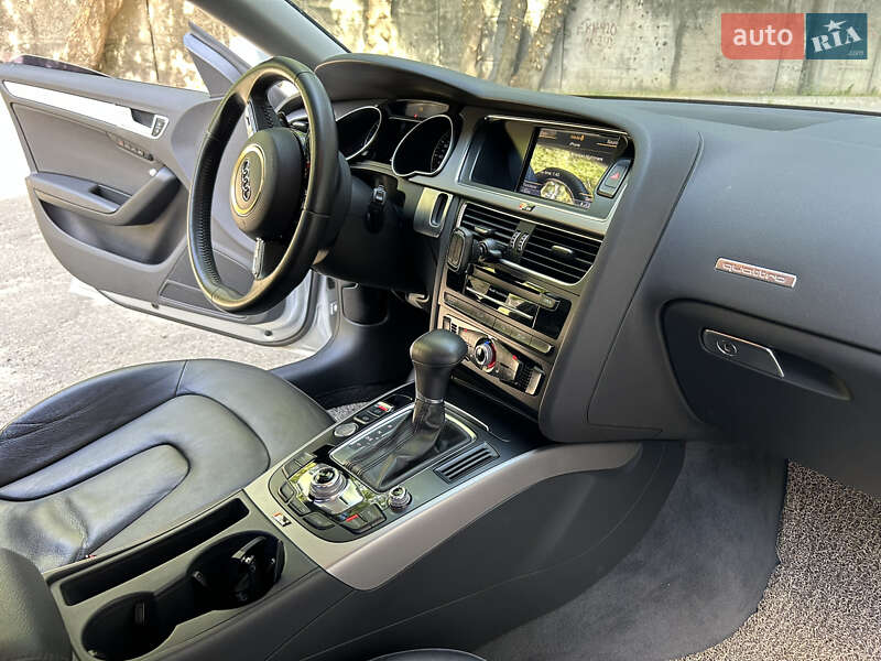 Купе Audi A5 2013 в Києві