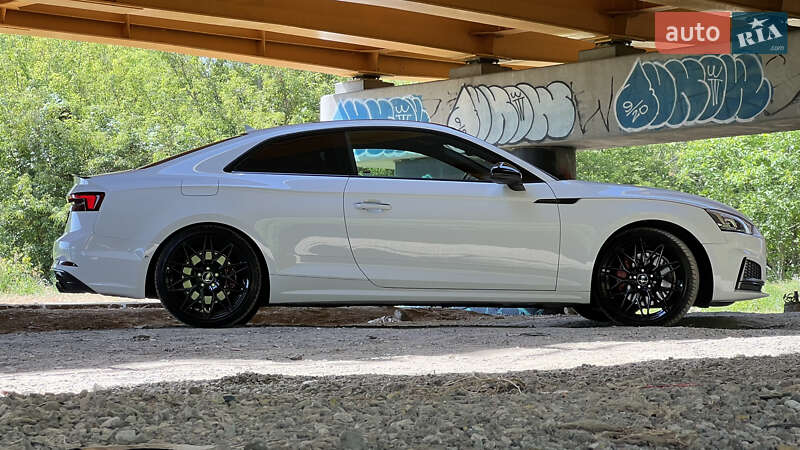 Купе Audi A5 2017 в Киеве