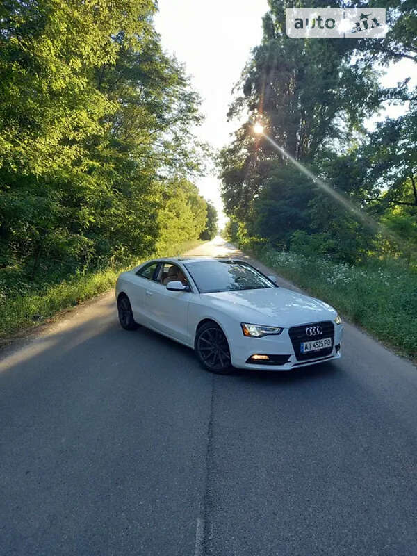 Купе Audi A5 2014 в Бучі