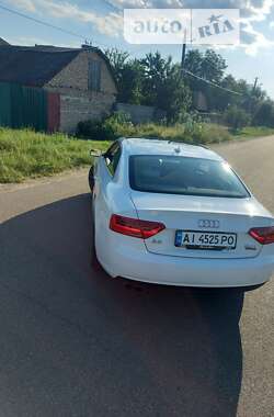 Купе Audi A5 2014 в Бучі