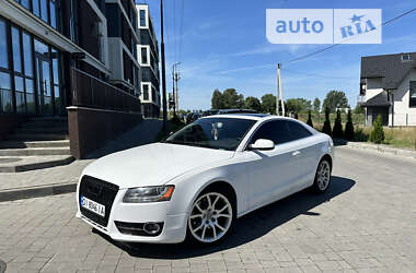 Купе Audi A5 2012 в Львові