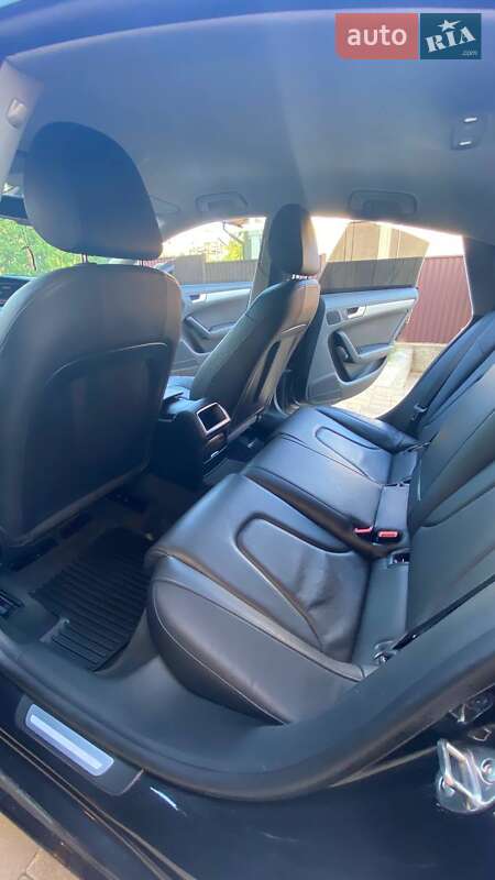 Купе Audi A5 2013 в Чернівцях