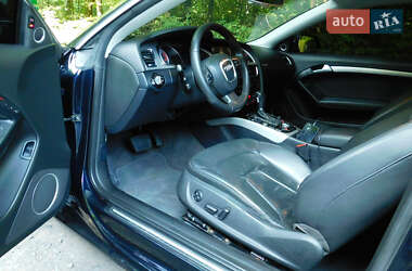 Купе Audi A5 2010 в Луцке