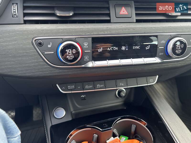 Лифтбек Audi A5 2022 в Киеве