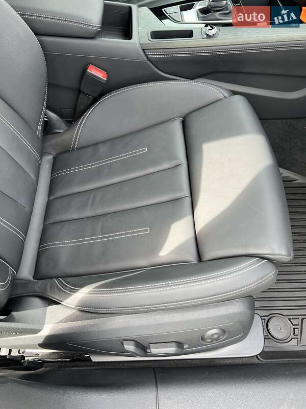 Лифтбек Audi A5 2022 в Киеве