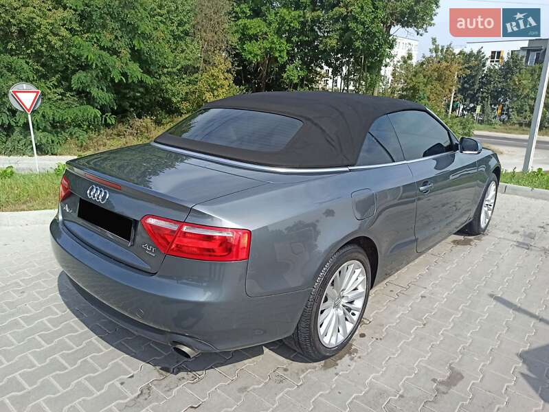 Кабріолет Audi A5 2011 в Львові
